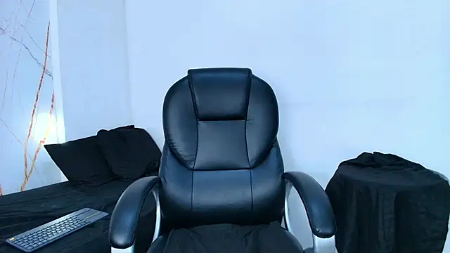 Karla hilton1 online show from November 25, 2:52 pm