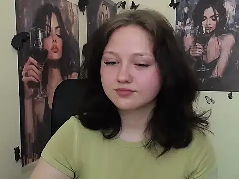 LadyAlice  online show from May 5, 6:27 am