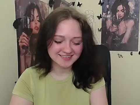 LadyAlice  online show from May 8, 6:49 am