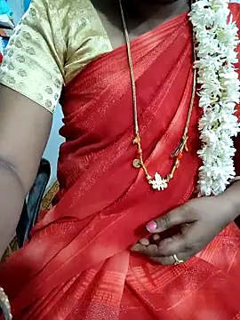 Snapshot of lolida69thamil chatting on September 19, 5:17 am lolida69thamil online show from September 19, 5:17 am