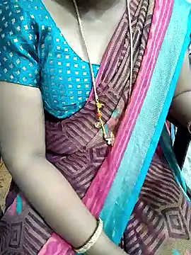 Snapshot of lolida69thamil chatting on September 12, 6:35 am lolida69thamil online show from September 12, 6:35 am