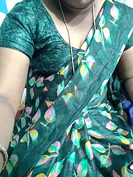 Snapshot of lolida69thamil chatting on October 4, 2:54 pm lolida69thamil online show from October 4, 2:54 pm