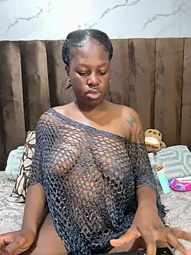 DarkBerryDiamond255 online show from July 31, 6:25 am