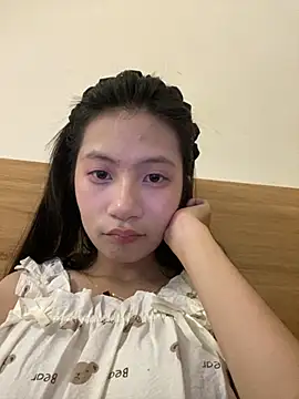 Snapshot of Lil-Gi chatting on September 9, 4:07 pm Lil-Gi online show from September 9, 4:07 pm