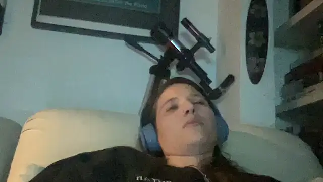 dddasani online show from December 15, 2:17 am