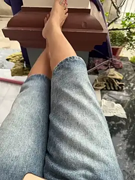 sharon-Hanna online show from July 28, 11:17 am