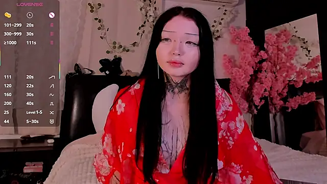 Lein Bone online show from October 18, 12:46 am