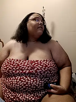 SexyBBW10790 online show from October 1, 1:10 am