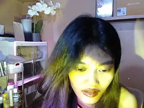 skinny gracie online show from October 16, 9:12 am