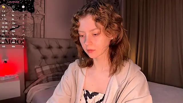 IrisPurrphy online show from October 4, 2:43 pm