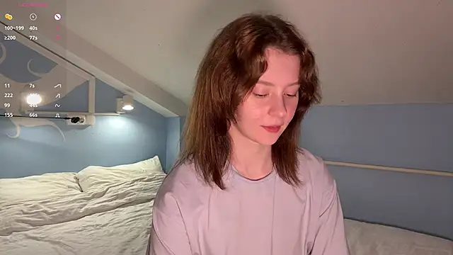 IrisPurrphy online show from September 15, 3:53 pm