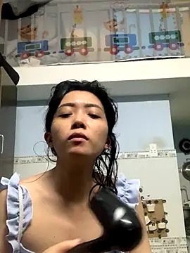 Snapshot of Minee1202 chatting on September 15, 10:34 am Minee1202 online show from September 15, 10:34 am