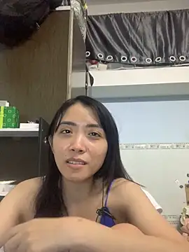 Snapshot of Minee1202 chatting on September 19, 6:34 am Minee1202 online show from September 19, 6:34 am