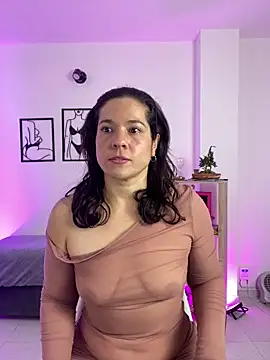 leiablack online show from February 3, 12:21 pm