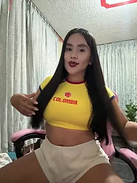 laure torres online show from June 17, 1:40 am