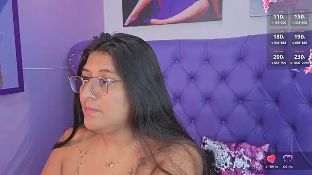 megann  up online show from June 12, 3:14 am