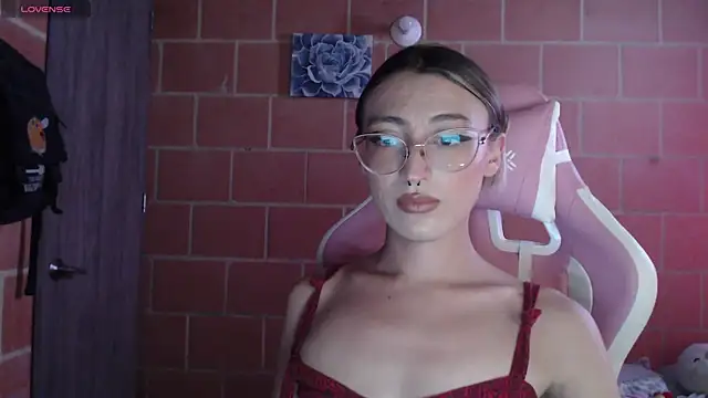 Andrea camilaaa online show from October 7, 3:38 pm