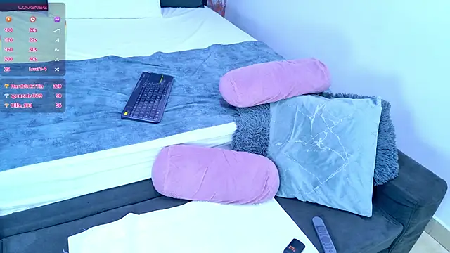 Angelique Angell online show from February 27, 9:03 pm