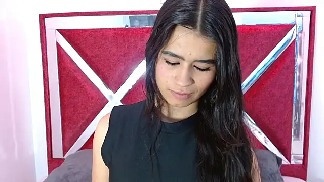 Snapshot of luna_starr69 chatting on September 10, 7:25 pm luna starr69 online show from September 10, 7:25 pm