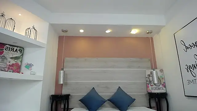 AlexandraCambell online show from October 29, 11:58 am