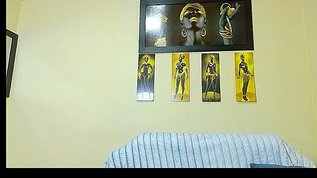 AlexandraCambell online show from July 28, 8:52 pm