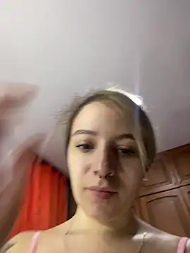 karla-thomsom10 online show from February 5, 9:51 pm