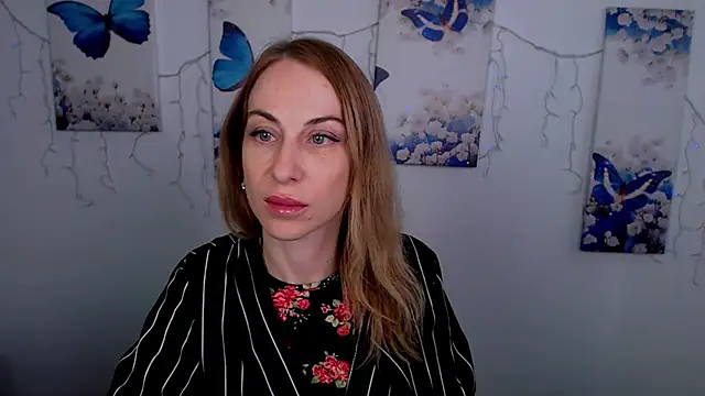 Snapshot of Create_your_own_sun chatting on September 12, 1:40 pm Create your own sun online show from September 12, 1:40 pm