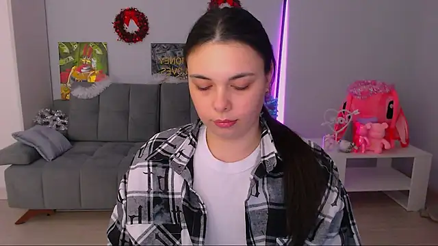 queenofthesense  online show from January 15, 9:37 am