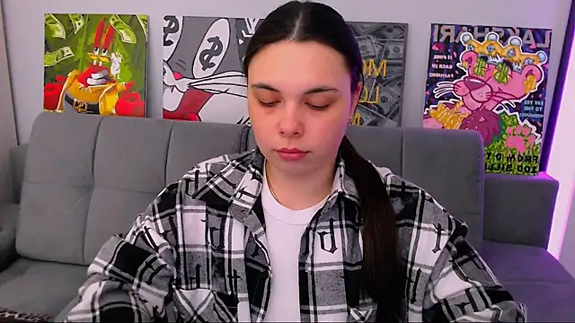 queenofthesense  online show from March 5, 2:02 pm