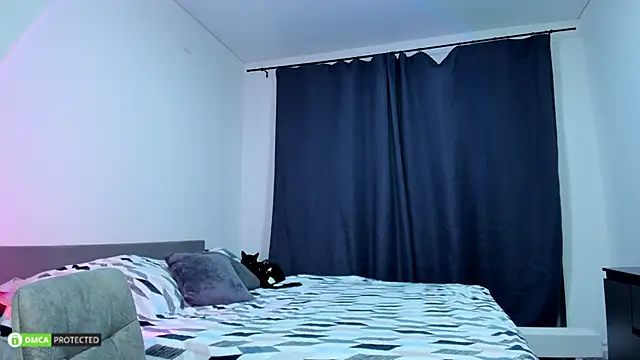 Snapshot of hey_tyankaa chatting on September 25, 10:51 pm hey tyankaa online show from September 25, 10:51 pm