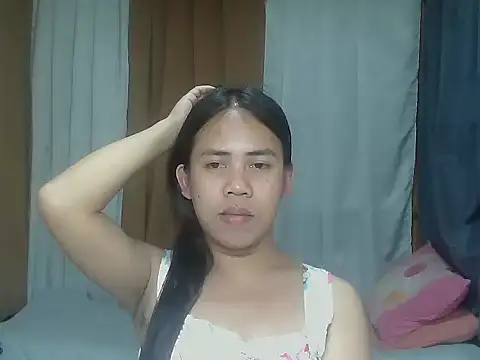 exoticpinay dolly online show from April 29, 9:45 am
