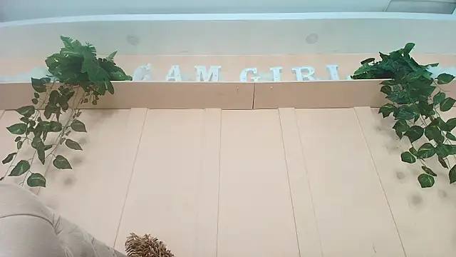 Snapshot of lorena_rubio chatting on September 19, 12:04 pm lorena rubio online show from September 19, 12:04 pm