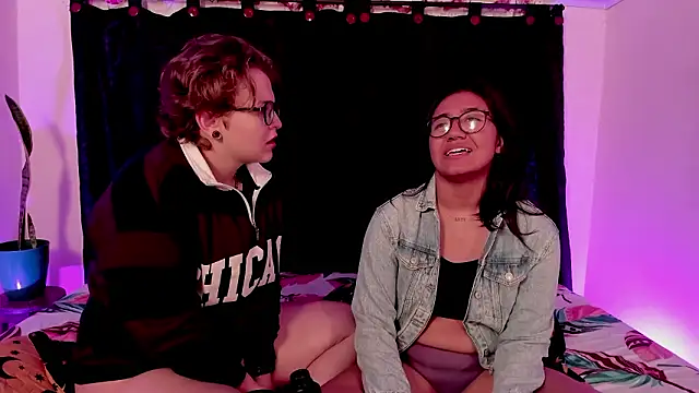 CrazyCakes  online show from February 3, 2:53 am