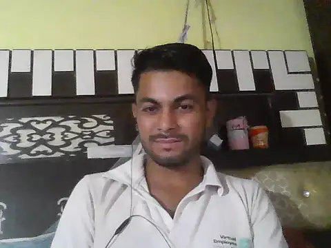 ursdreamperson online show from October 18, 8:17 am