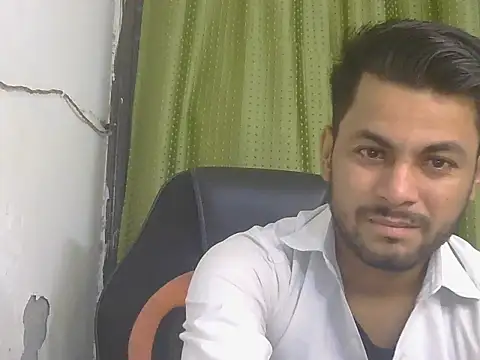 ursdreamperson online show from July 29, 1:16 am