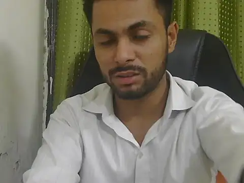 ursdreamperson online show from June 21, 2:54 pm