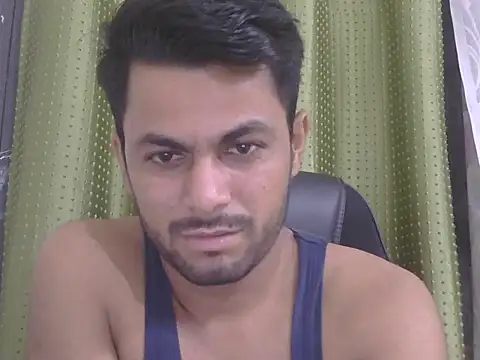 ursdreamperson online show from July 6, 3:03 pm