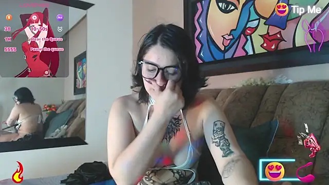 Snapshot of miss_tatta chatting on September 15, 4:21 am miss tatta online show from September 15, 4:21 am
