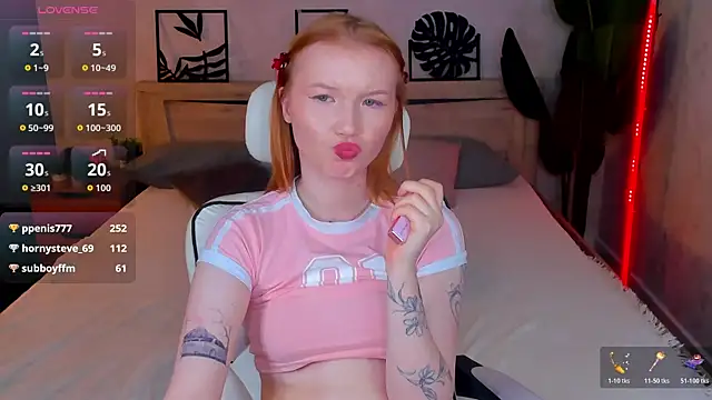 Anna Patterson online show from April 29, 5:30 pm