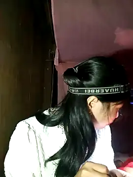 Phuongphuongg online show from December 16, 1:39 pm