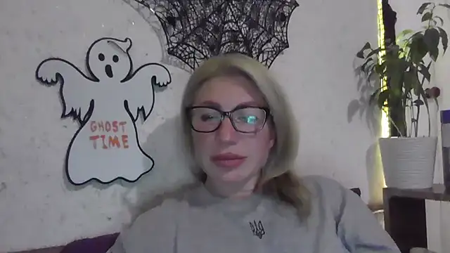 fox red lady7 online show from October 30, 8:43 pm