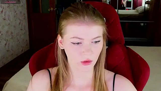 Jenny Skinner20 online show from June 12, 6:05 pm
