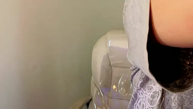 Nathaly ds online show from July 9, 6:32 pm