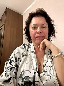 Kiravix online show from November 23, 5:25 pm