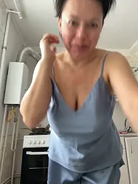 Kiravix online show from February 20, 8:38 am