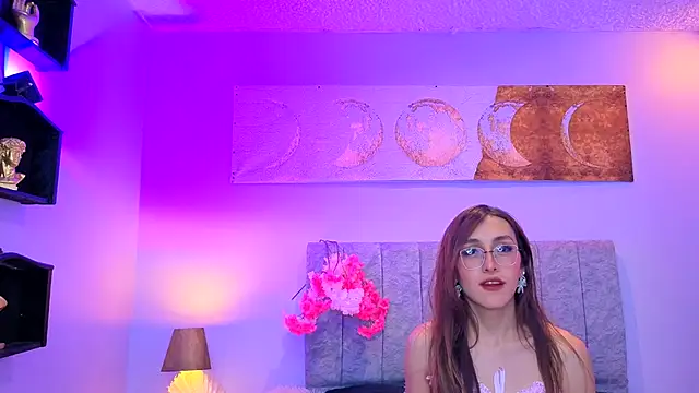 Snapshot of antonellastar24_ chatting on September 16, 8:06 pm antonellastar24 online show from September 16, 8:06 pm
