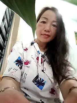 Snapshot of Exembin chatting on September 24, 7:24 pm Exembin online show from September 24, 7:24 pm