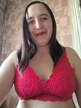 Snapshot of EvelinCutex chatting on October 15, 11:13 am EvelinCutex online show from October 15, 11:13 am
