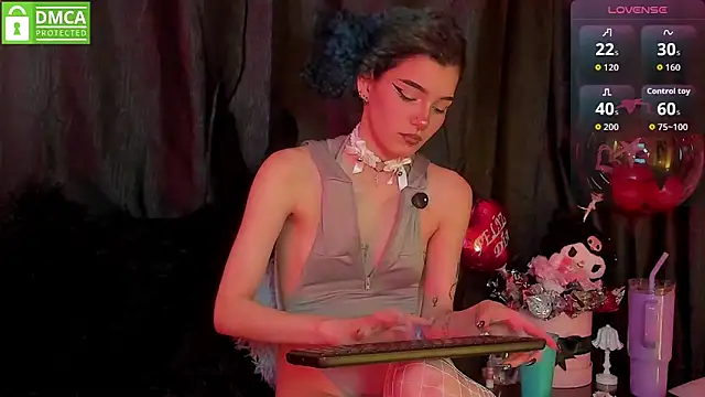 Bluedarkelf888 online show from October 3, 10:26 pm