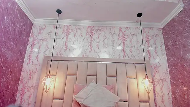 WILD FIREE  online show from December 4, 8:53 pm